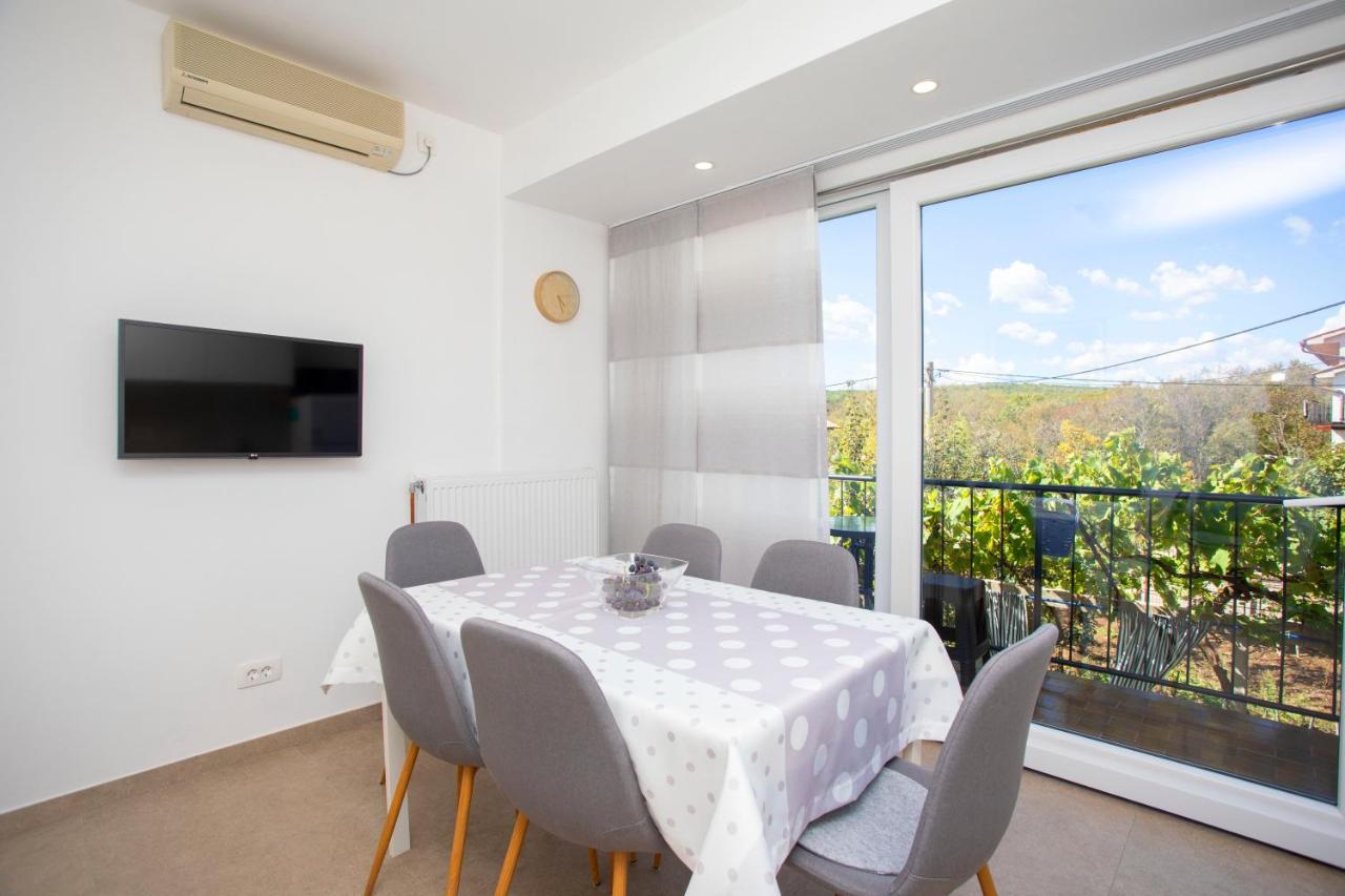 Apartment Falichi Plomin Exterior foto