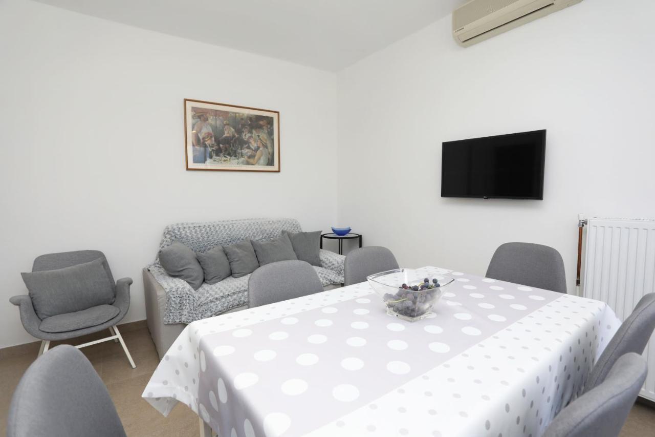 Apartment Falichi Plomin Exterior foto